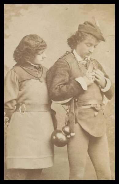 London Stereoscopic and Photographic Company, Guy Little Theatrical Photograph