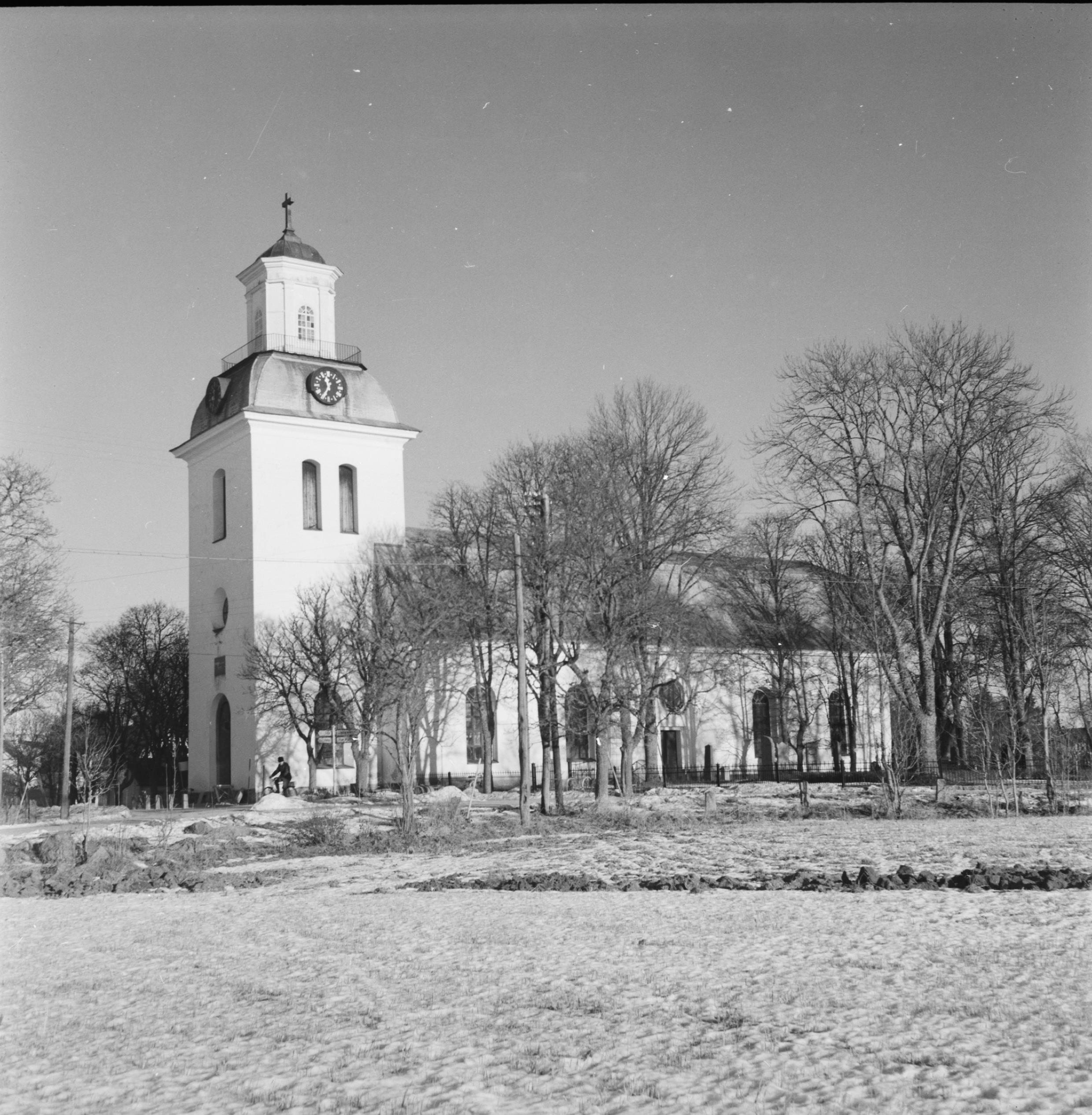 Nils Lagergren, Östervåla kyrka