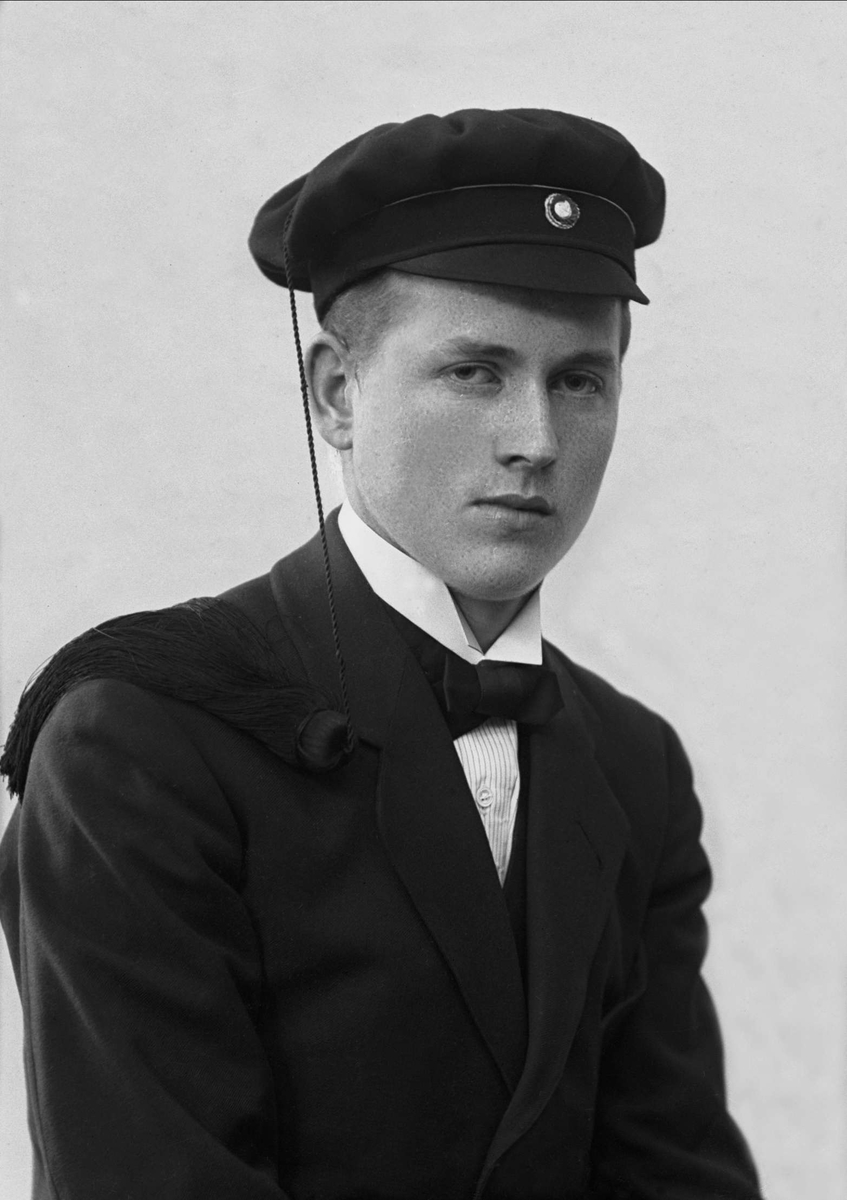 Gustav Borgen, Portrett, student Petter Harlem.