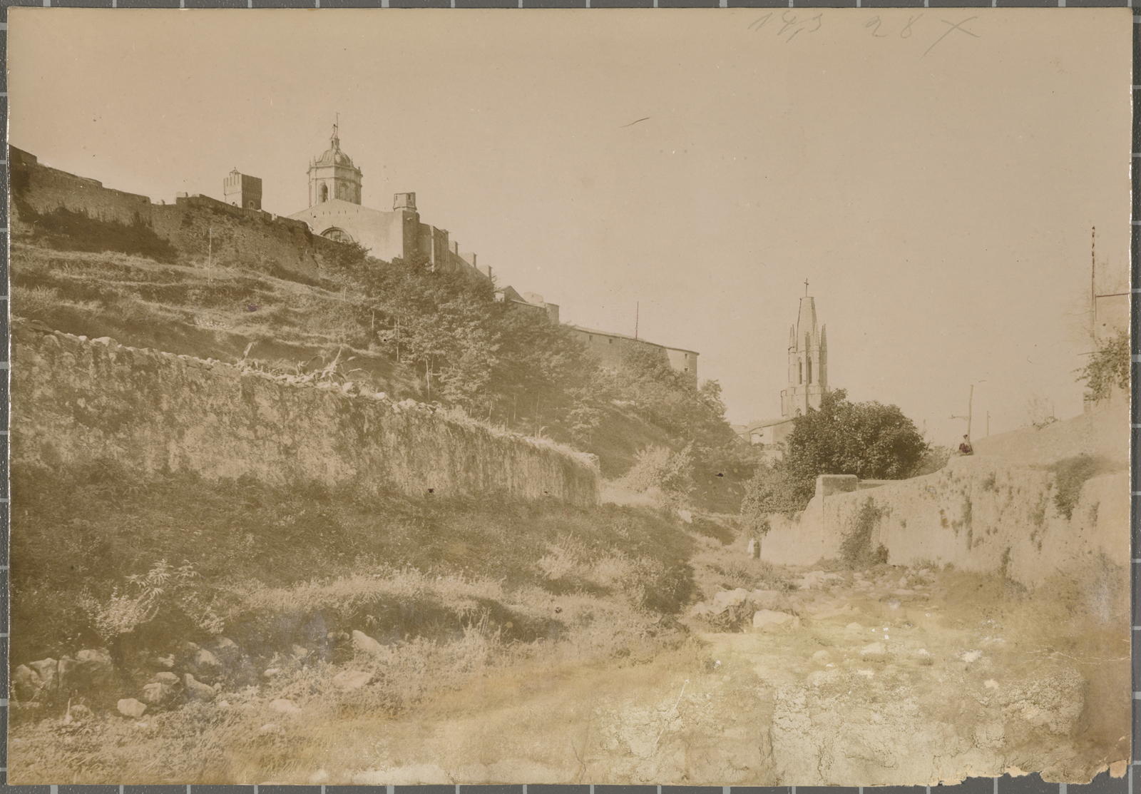 Desconegut, [Galligants River]