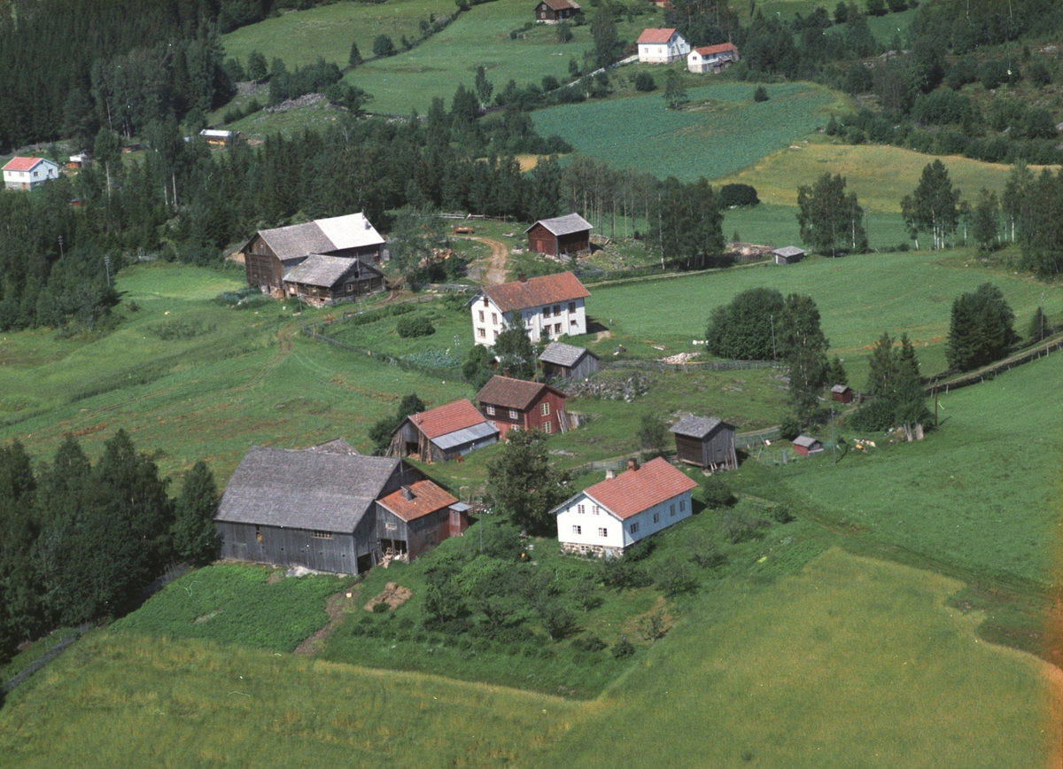 Widerøes Flyveselskap A/S, Flyfoto av Sæter søndre, Bergseng, Ringsaker.