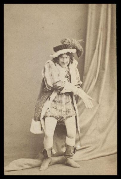 London Stereoscopic and Photographic Company, Guy Little Theatrical Photograph