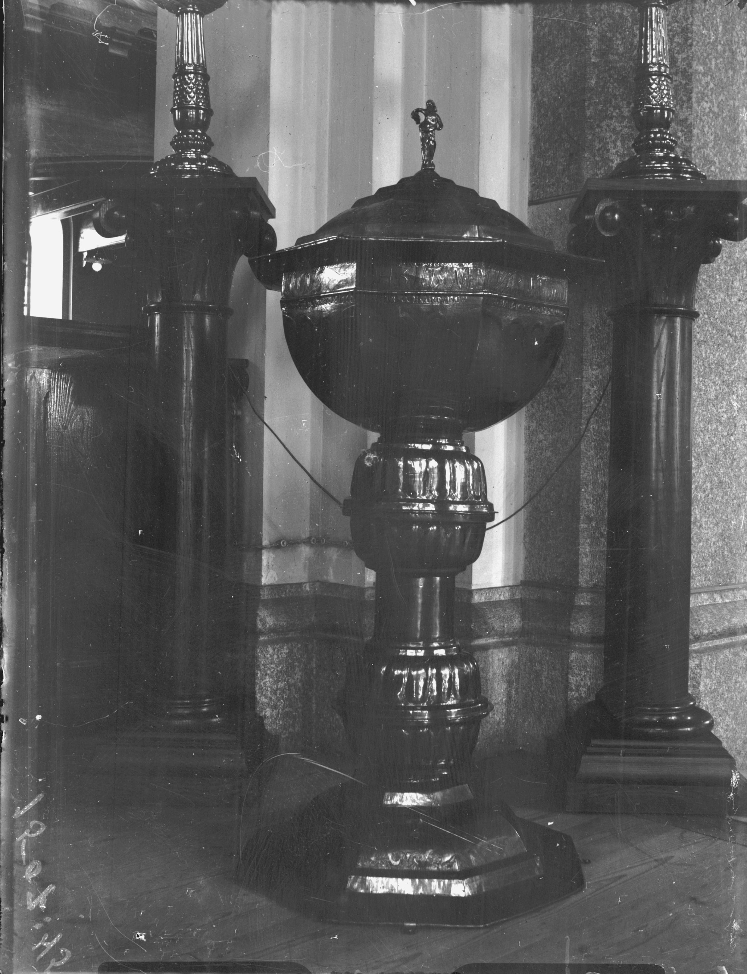 Bertil Waldén, Sankt Petri kyrka