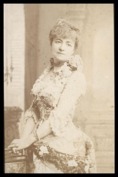 London Stereoscopic and Photographic Company, Guy Little Theatrical Photograph