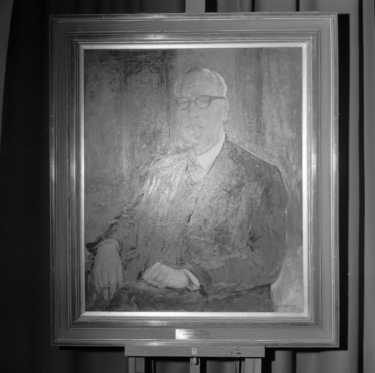 Uppsala-Bild, Gustav Adolf Akademien, Robert Löfgrens porträtt av Jöran Sahlgren, Uppsala, april 1959