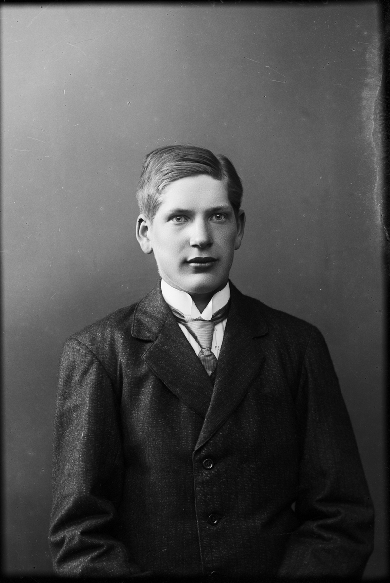 Skötsner-Edhlund, Gunnar Jansson från Fors, Hökhuvuds socken, Uppland 1915