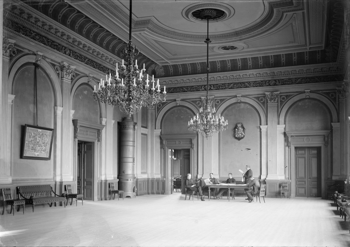 Henri Osti's Fotografiateliér, Festsalen på Östgöta studentnation, Trädgårdsgatan 15, Uppsala 1891