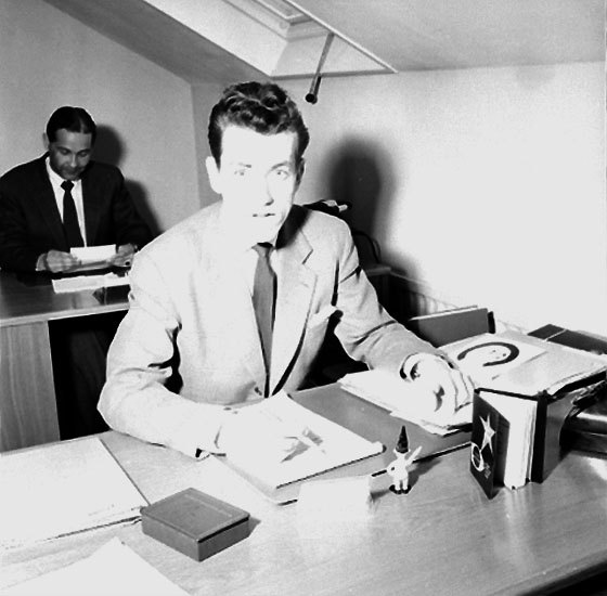 Knut Borg, Interior of Ateljé, two men (one of the country’s most modern studios). Sedell Reklam AB, Storgatan 47, Örebro.