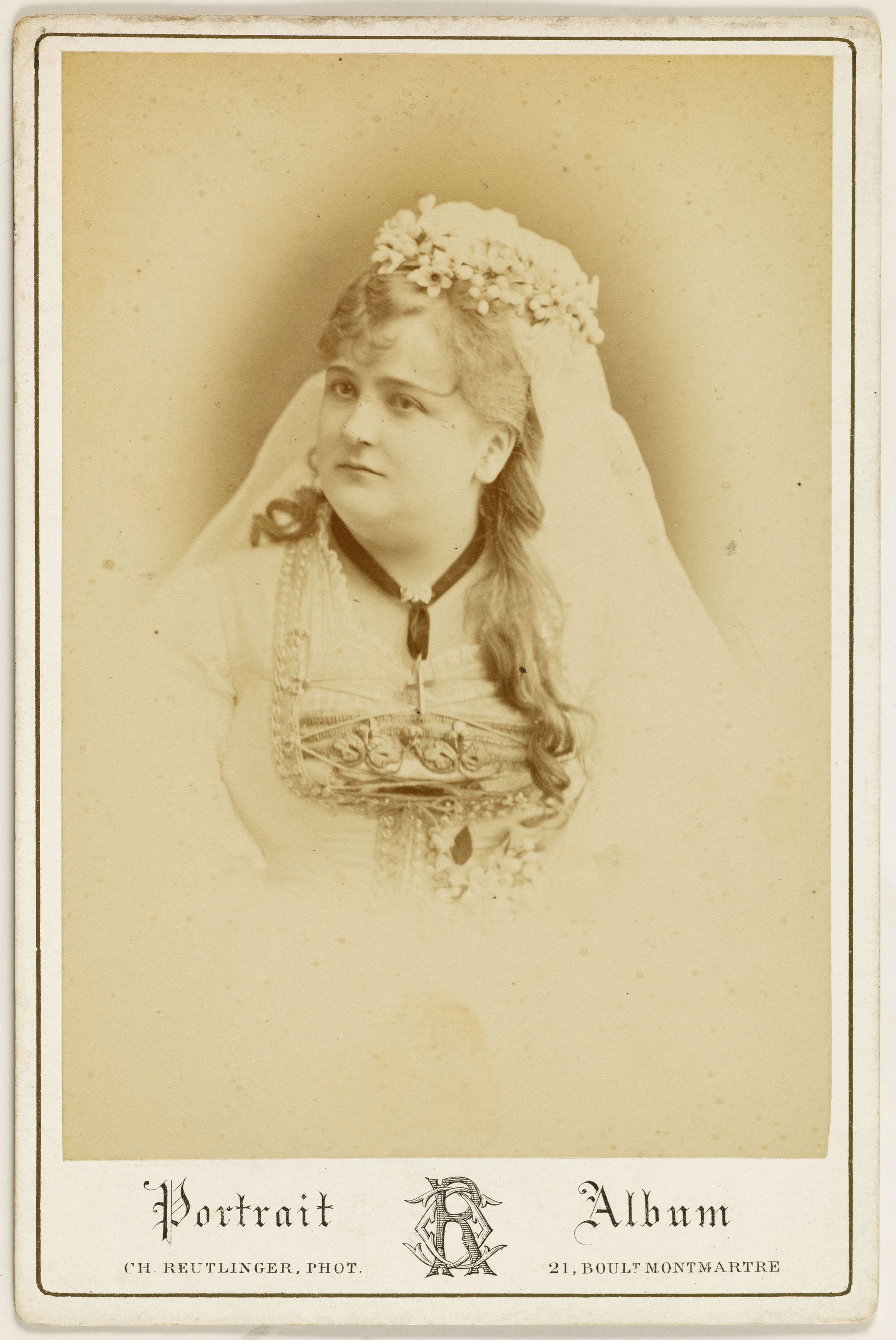 Charles Reutlinger, Portrait de Mlle Beau, cantatrice