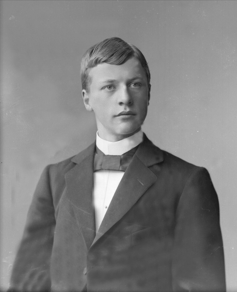 Gustav Borgen, NFB.27671