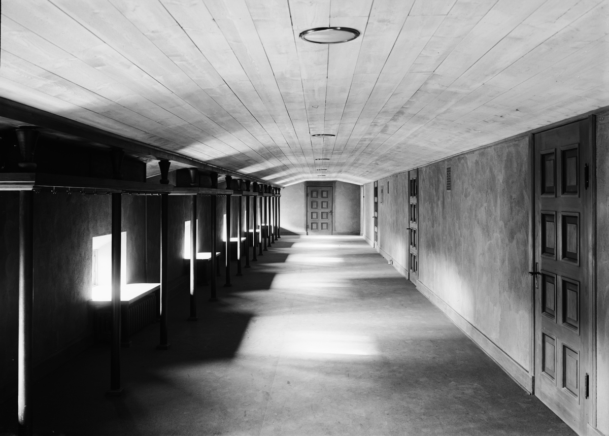 Paul Sandberg, Vaksalaskolan, Fålhagen, Uppsala, korridor sannolikt 1927