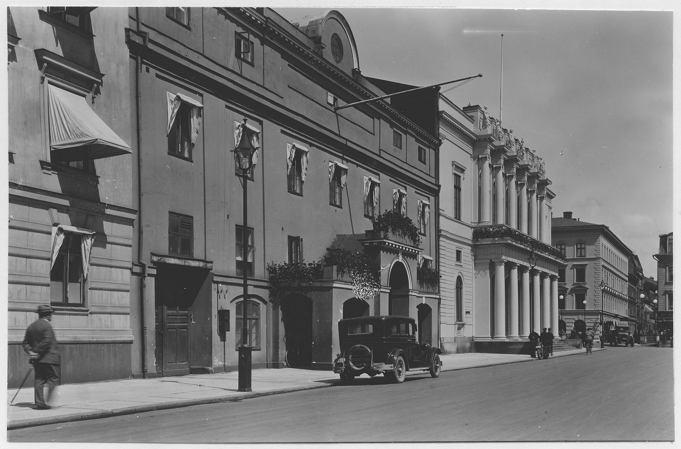 Mårten Sjöbeck, Göteborg, Gustaf Adolfs torg och Göteborgs stadshus