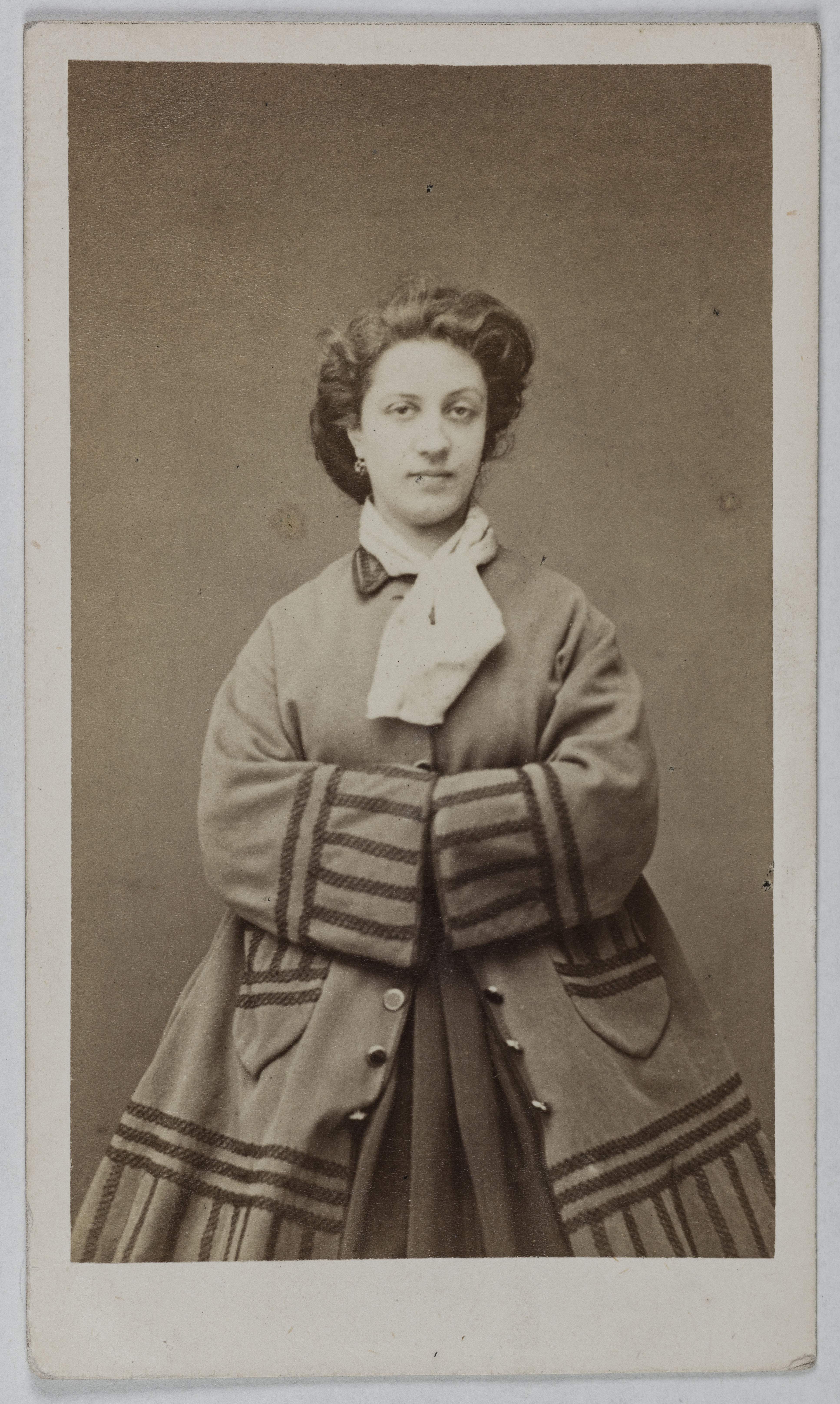 Ulric Grob, Portrait de Léontine Fromentin (L. Devaux), (1840-1887), (actrice)