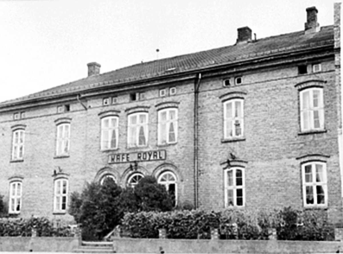Anno Domkirkeodden, EKSTERIØR MUCHGÅRDEN, KAFE ROYAL, TORGGATA 83