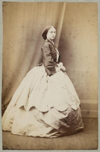 Unknown, Carte-de-visite photographs (480). Four photographs  are dry-mounted to each sheet (120).