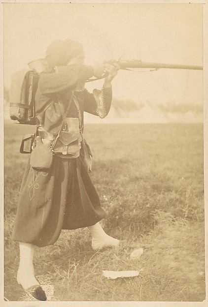 Unknown, [Soldier Aiming Rifle]