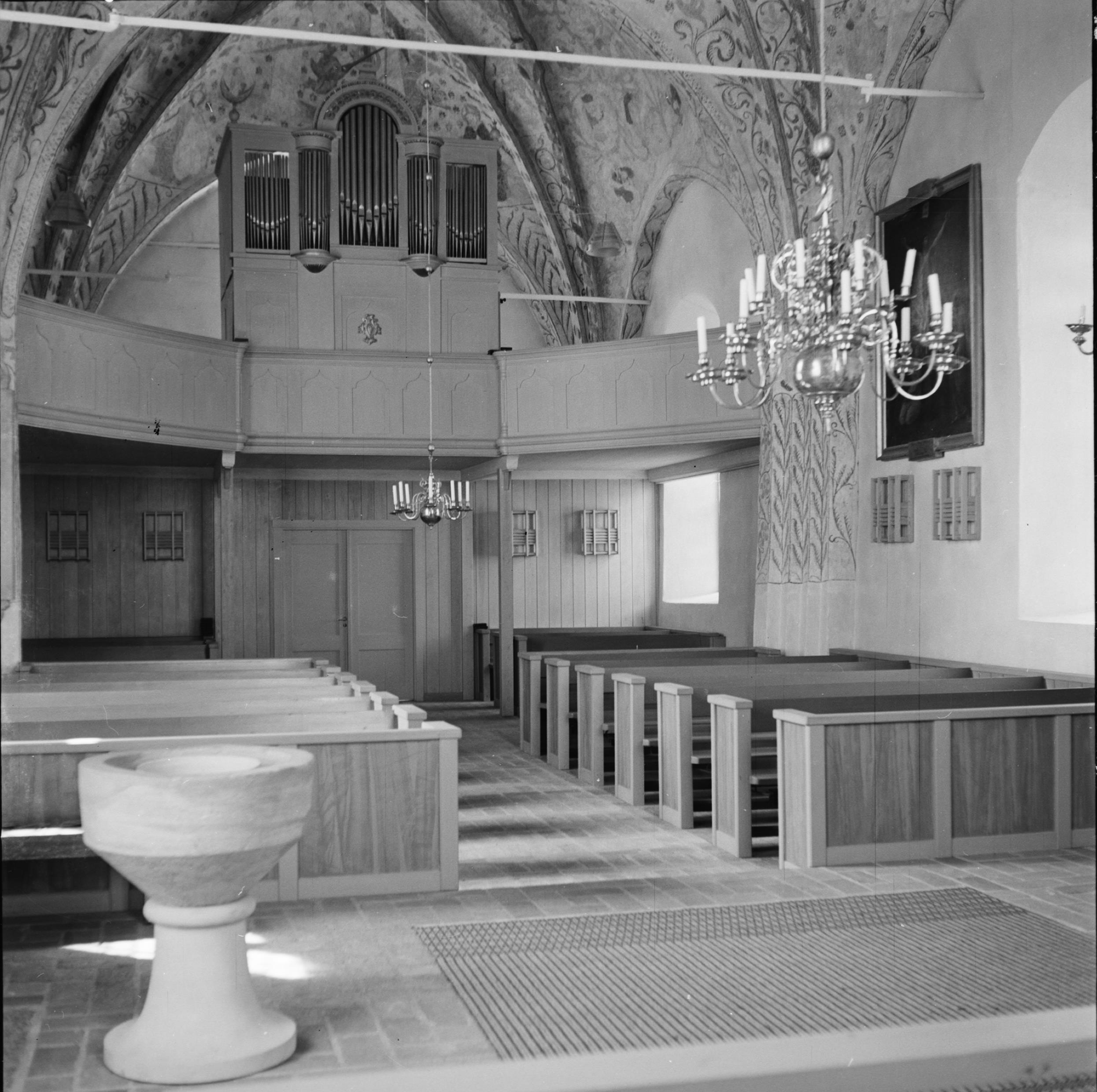 Åke Nisbeth, Österunda kyrka