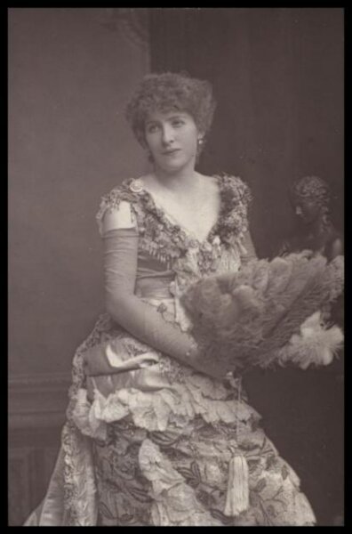 London Stereoscopic and Photographic Company, Guy Little Theatrical Photograph