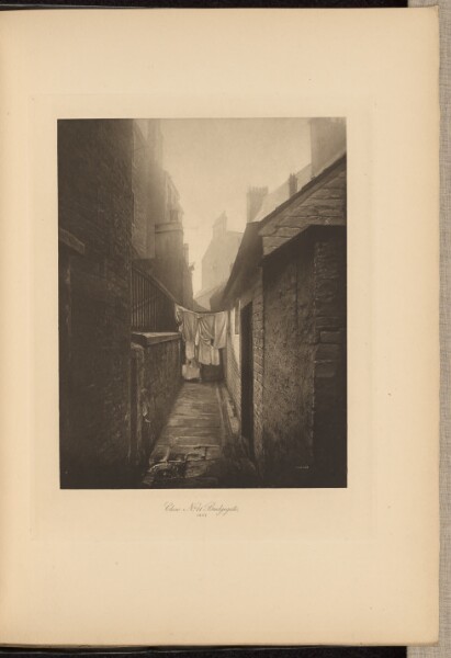 Thomas Annan, Close No. 11 Bridgegate