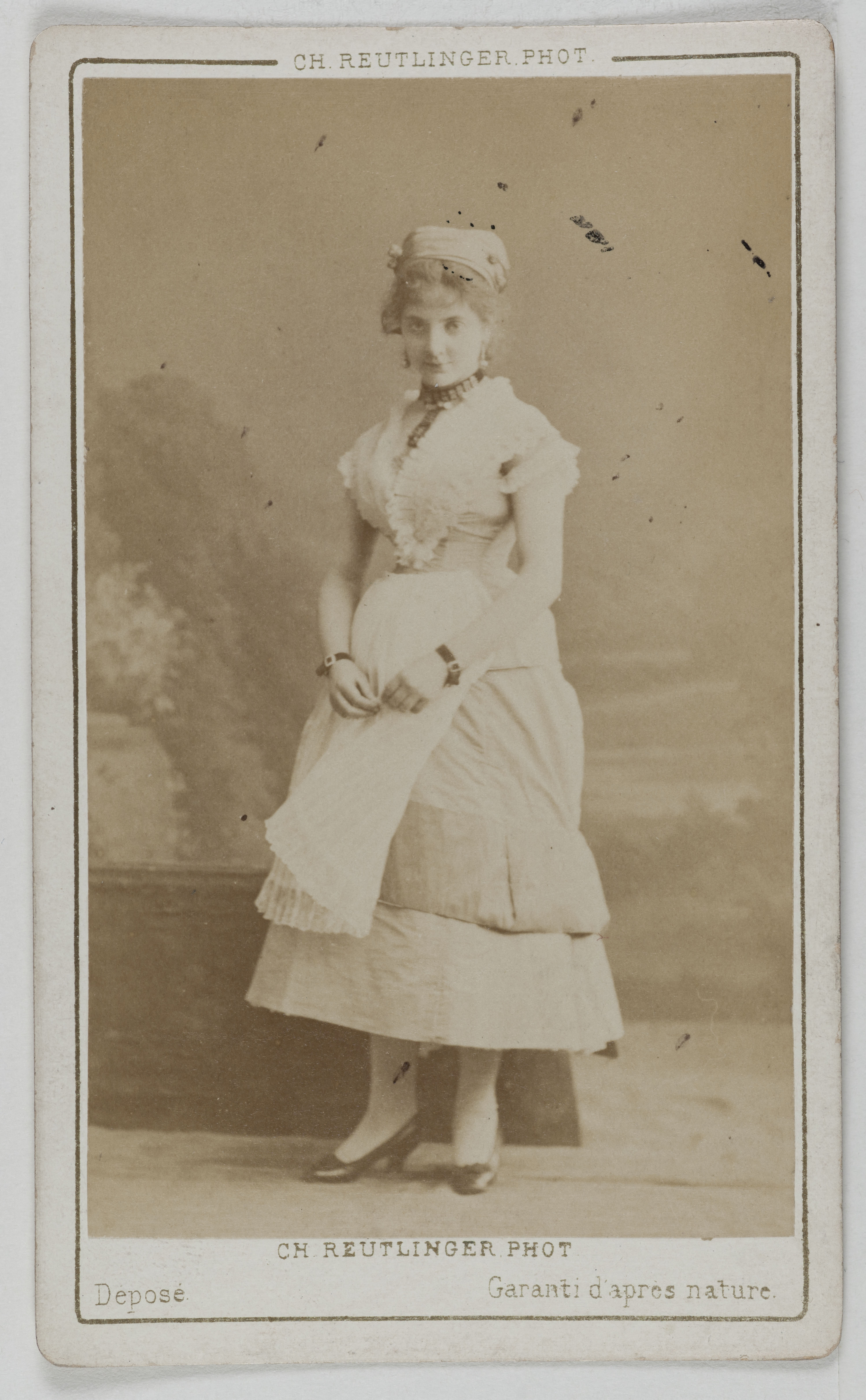 Charles Reutlinger, Portrait de Maria Legault (Marie Françoise Legault), (1858-1905), actrice