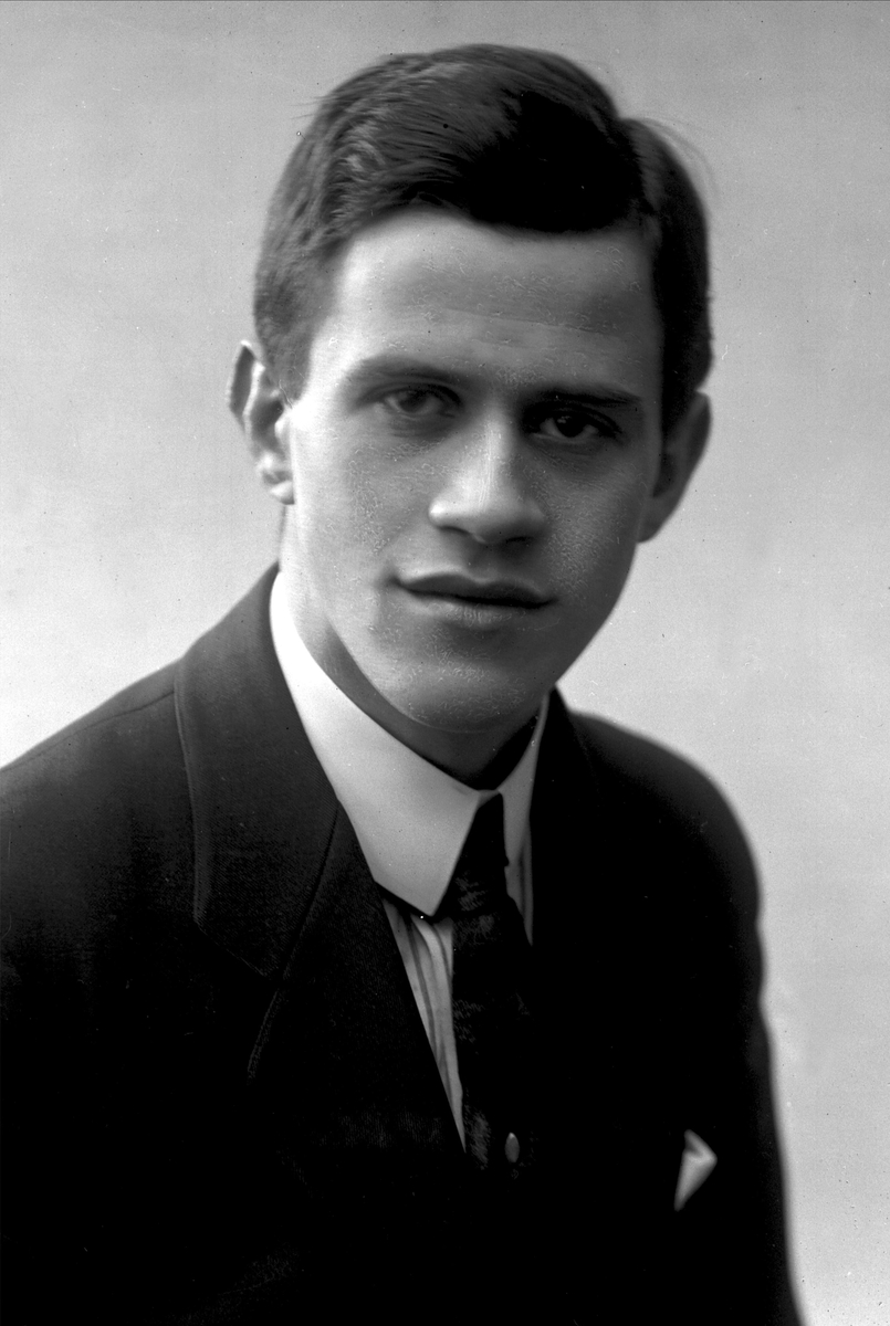 Gustav Borgen, NFB.03934