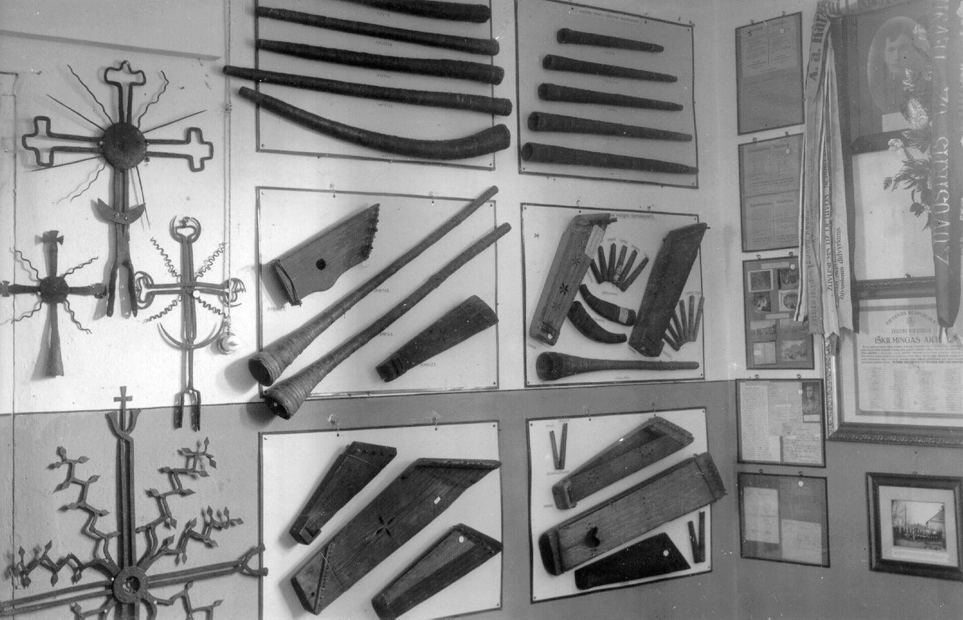 Petras Ločeris, Biržų muziejaus etnografijos ekspozicijos fragmentas