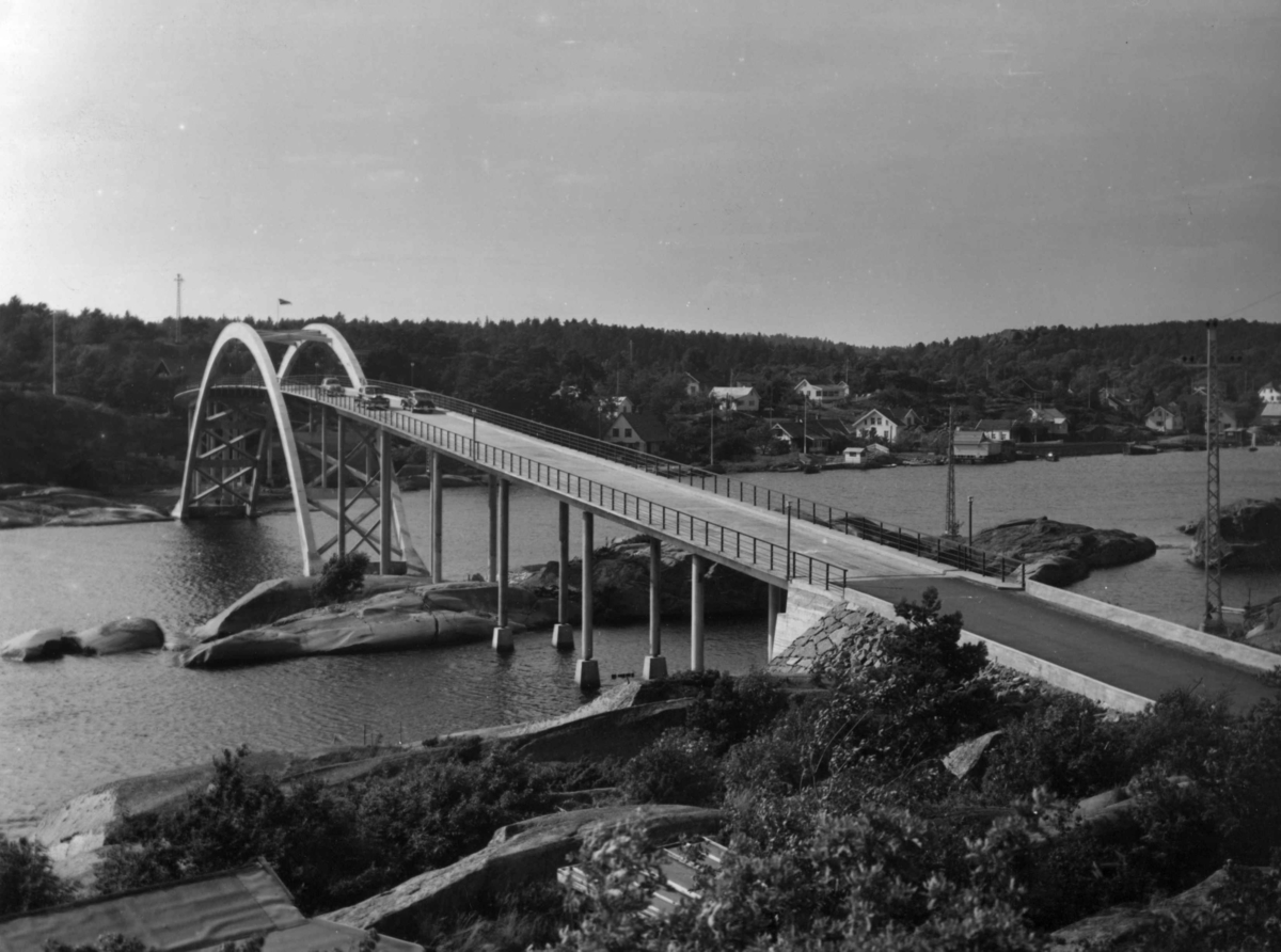 Anders Beer Wilse, Horten, Brosåbroen, Samferdsel, Bro
