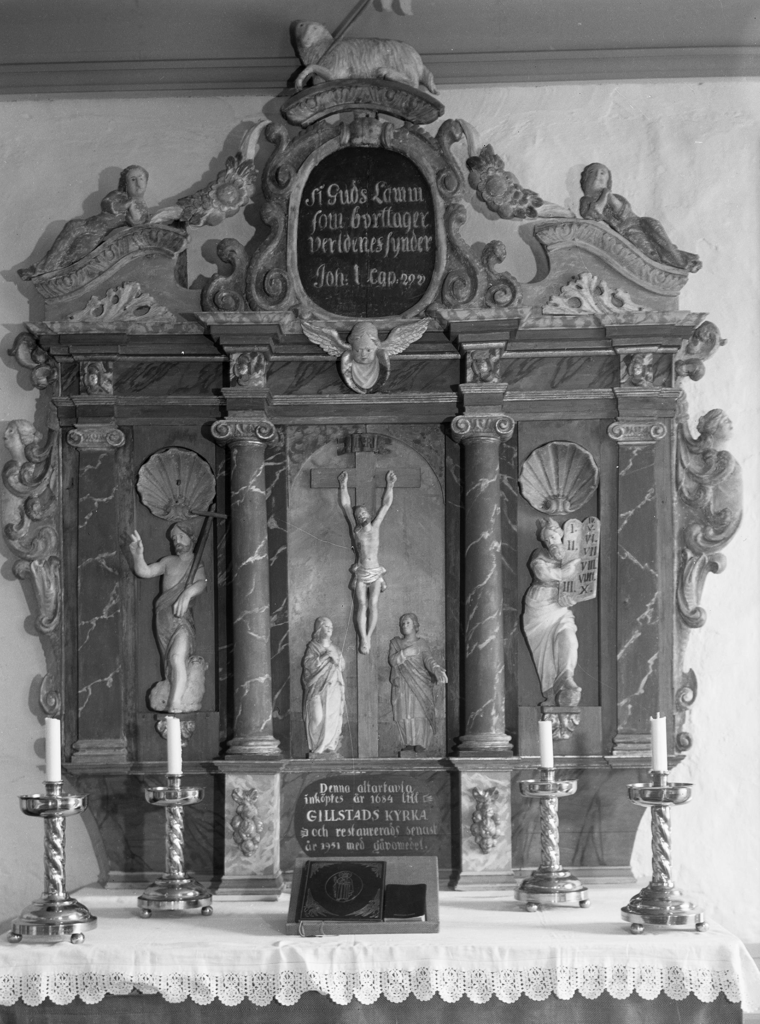 Olle Hellström, Gillstads kyrka