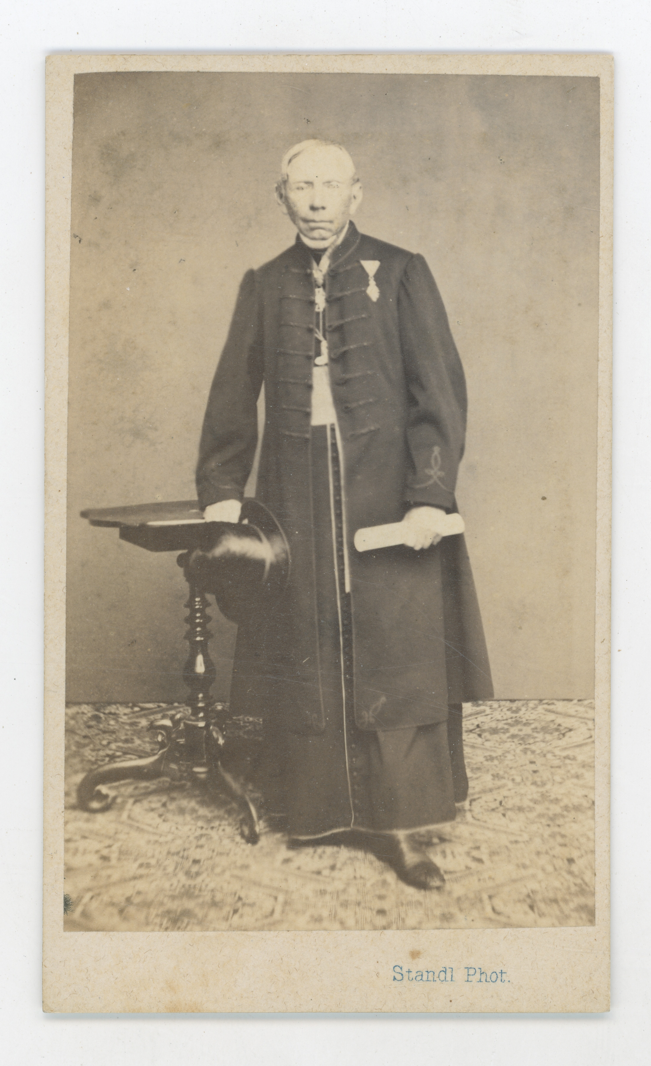 Ivan (27. 10. 1832.––30. 8. 1897.) Standl, Biskup u dugoj surki