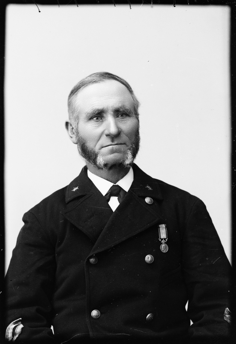 Skötsner-Edhlund, Fyrmästare Carl Magnus Alm från Öregrund, Uppland