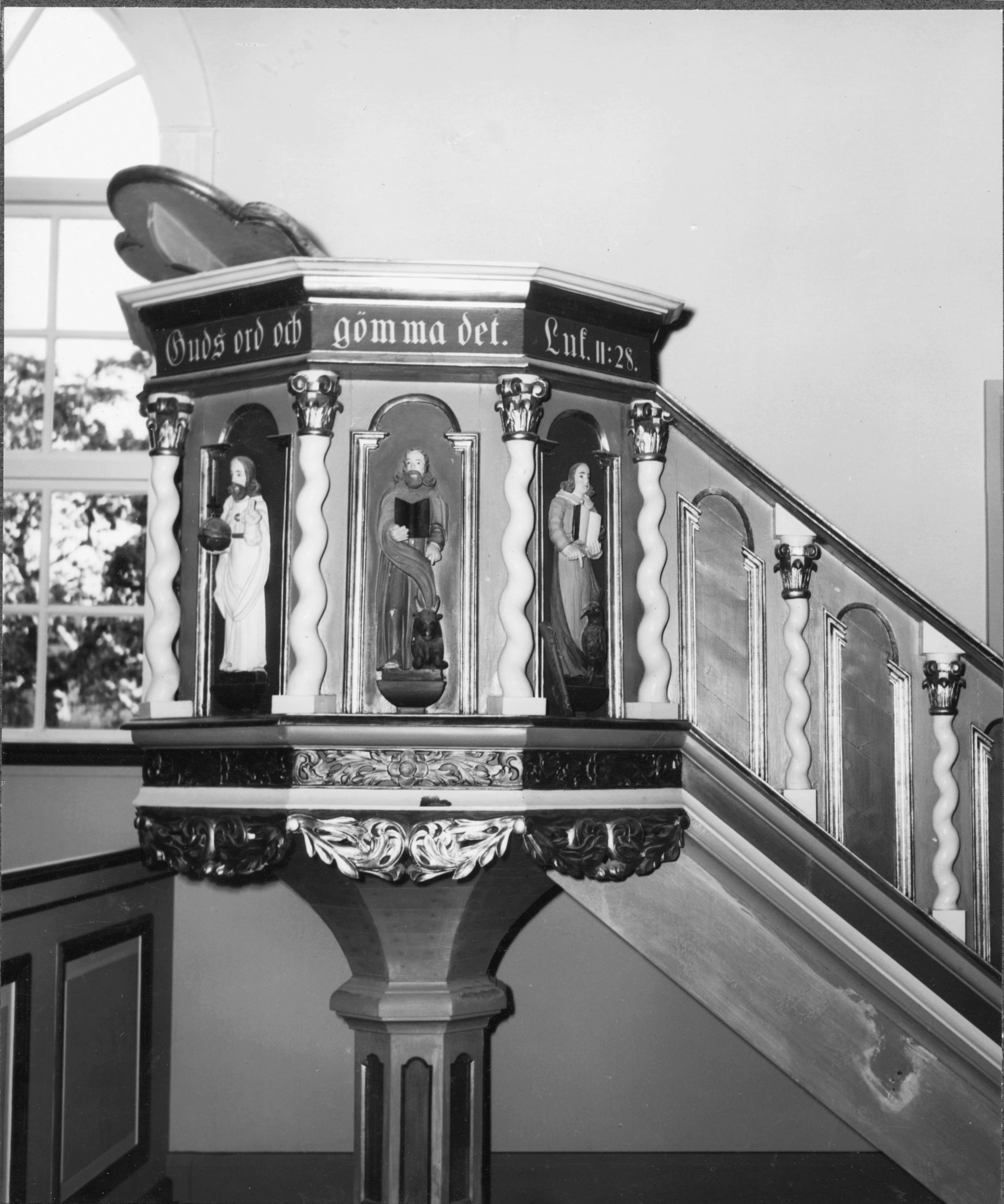 Sven Wahlgren, Angerdshestra kyrka