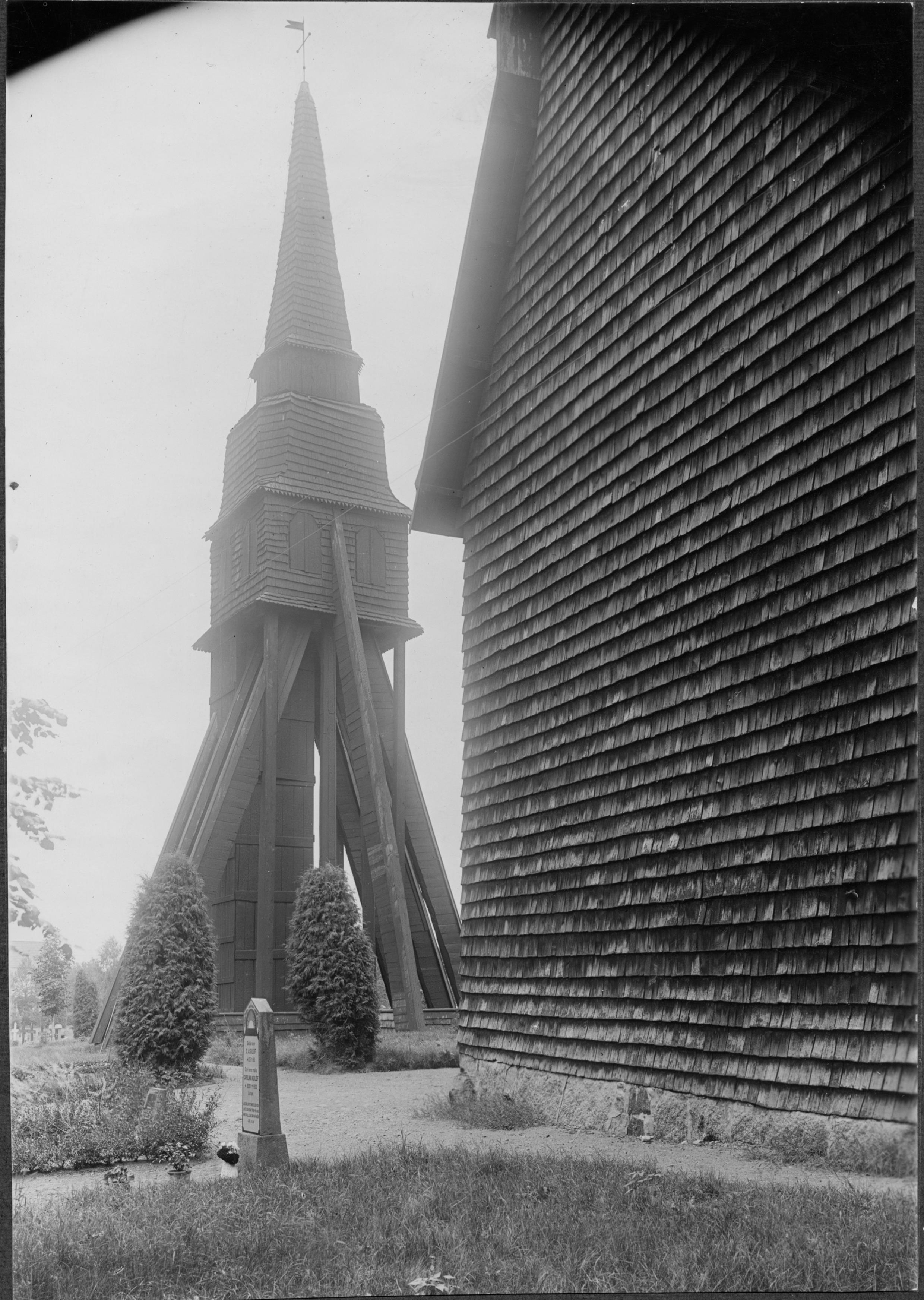 Manne Hofrén, Frödinge kyrka