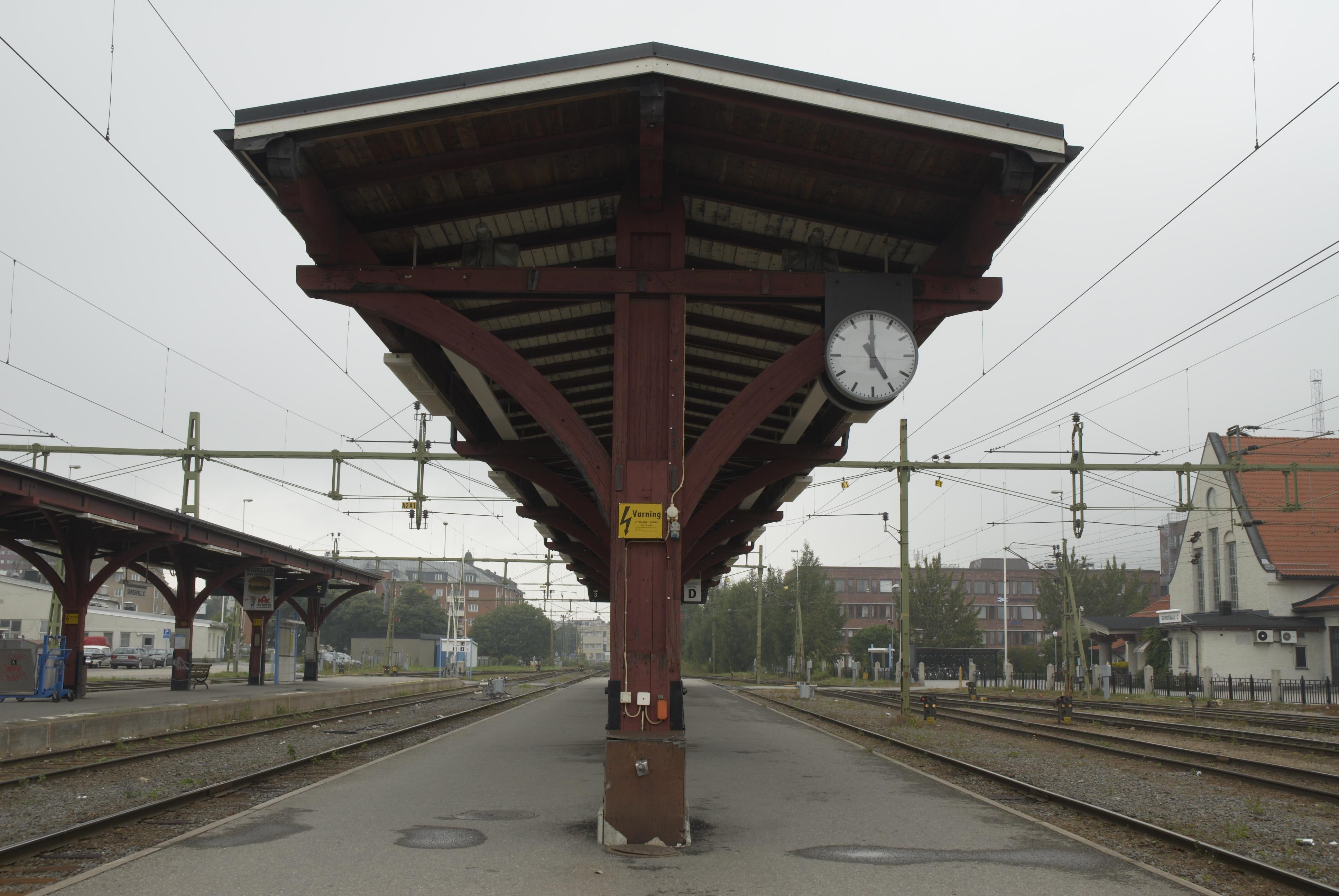 Bengt A Lundberg, Sundsvalls centralstation