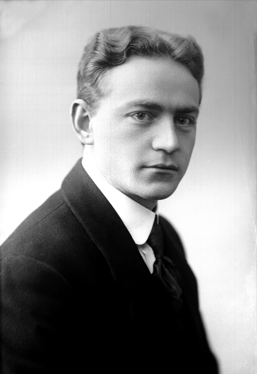Gustav Borgen, NFB.30492
