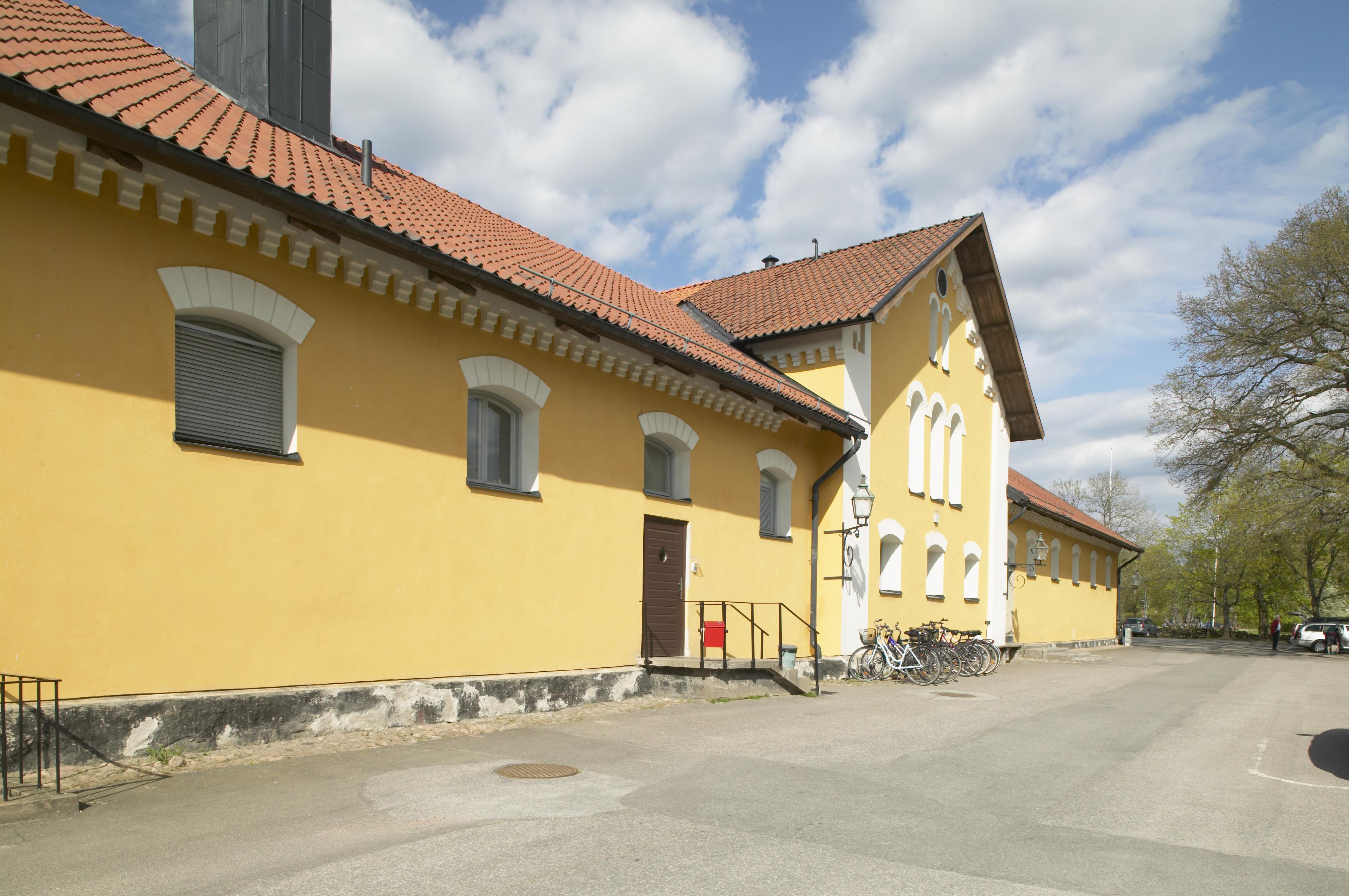 Bengt A Lundberg, Skara veterinärinrättning