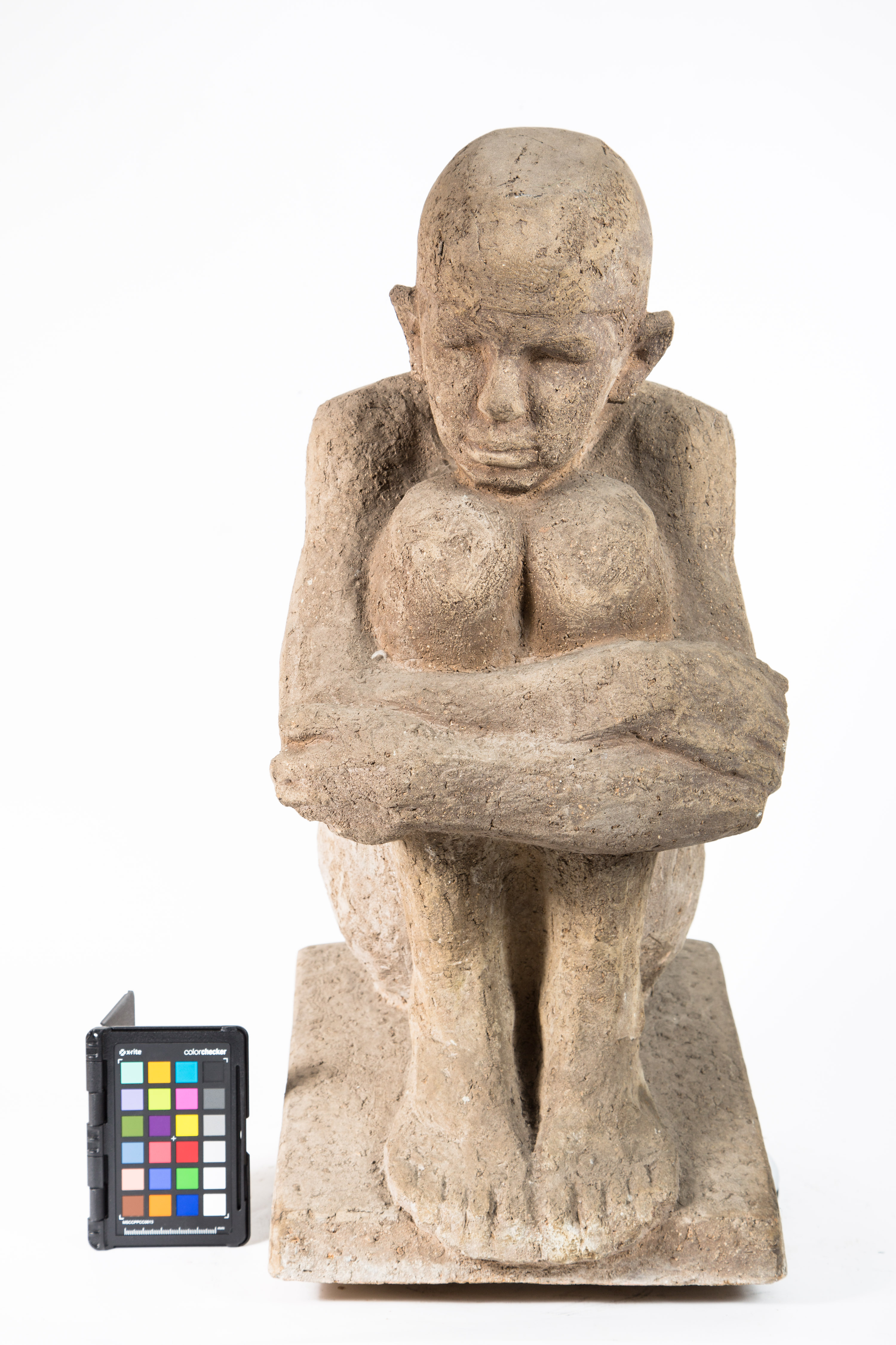 Albert (autor) Eskel, seated boy