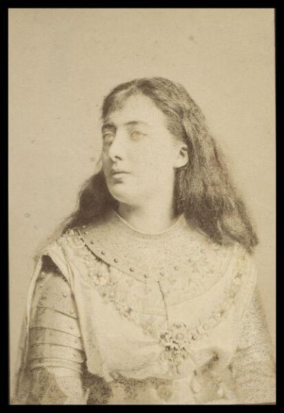 London Stereoscopic and Photographic Company, Guy Little Theatrical Photograph
