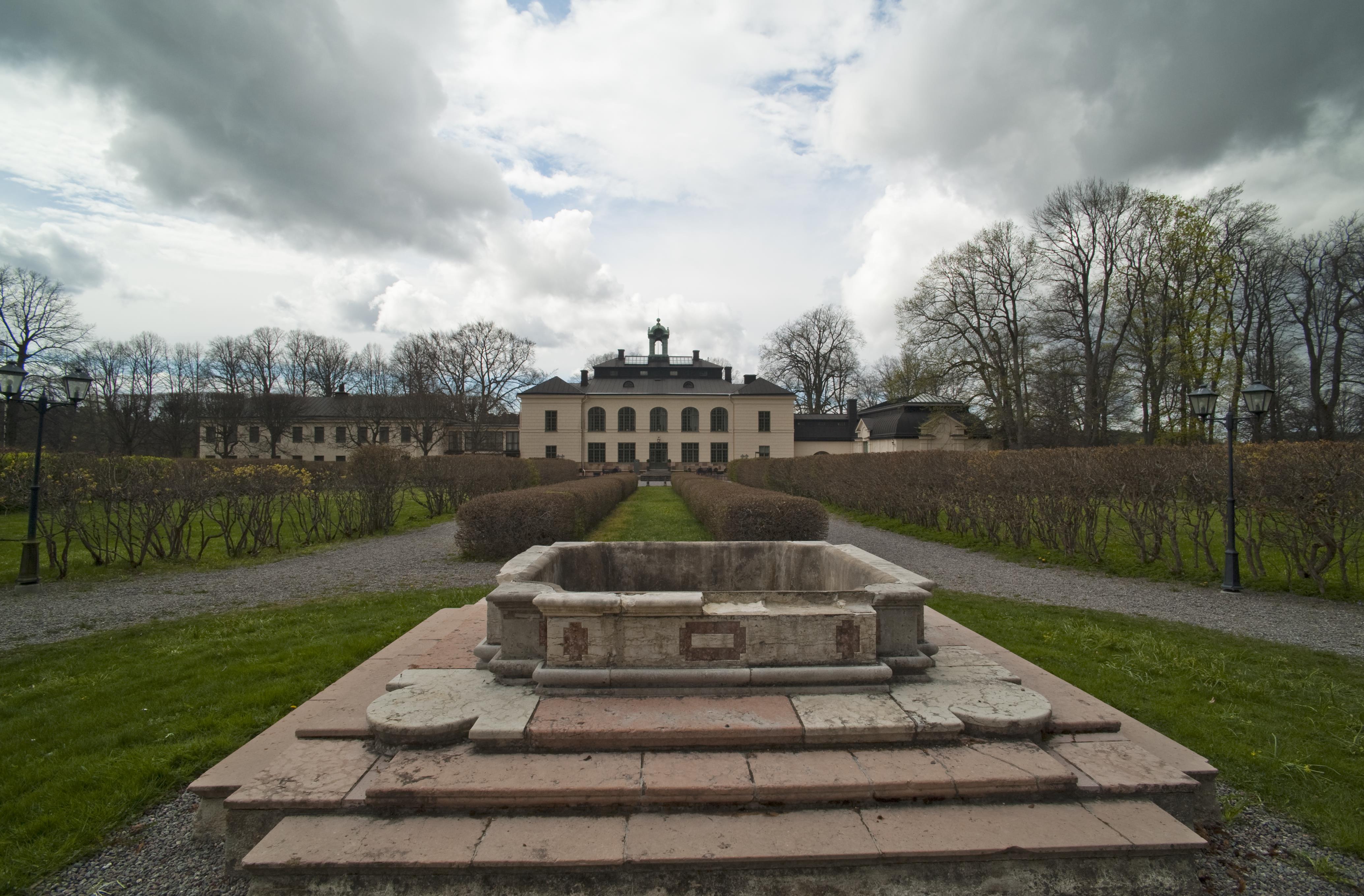 Bengt A Lundberg, Näsby slott