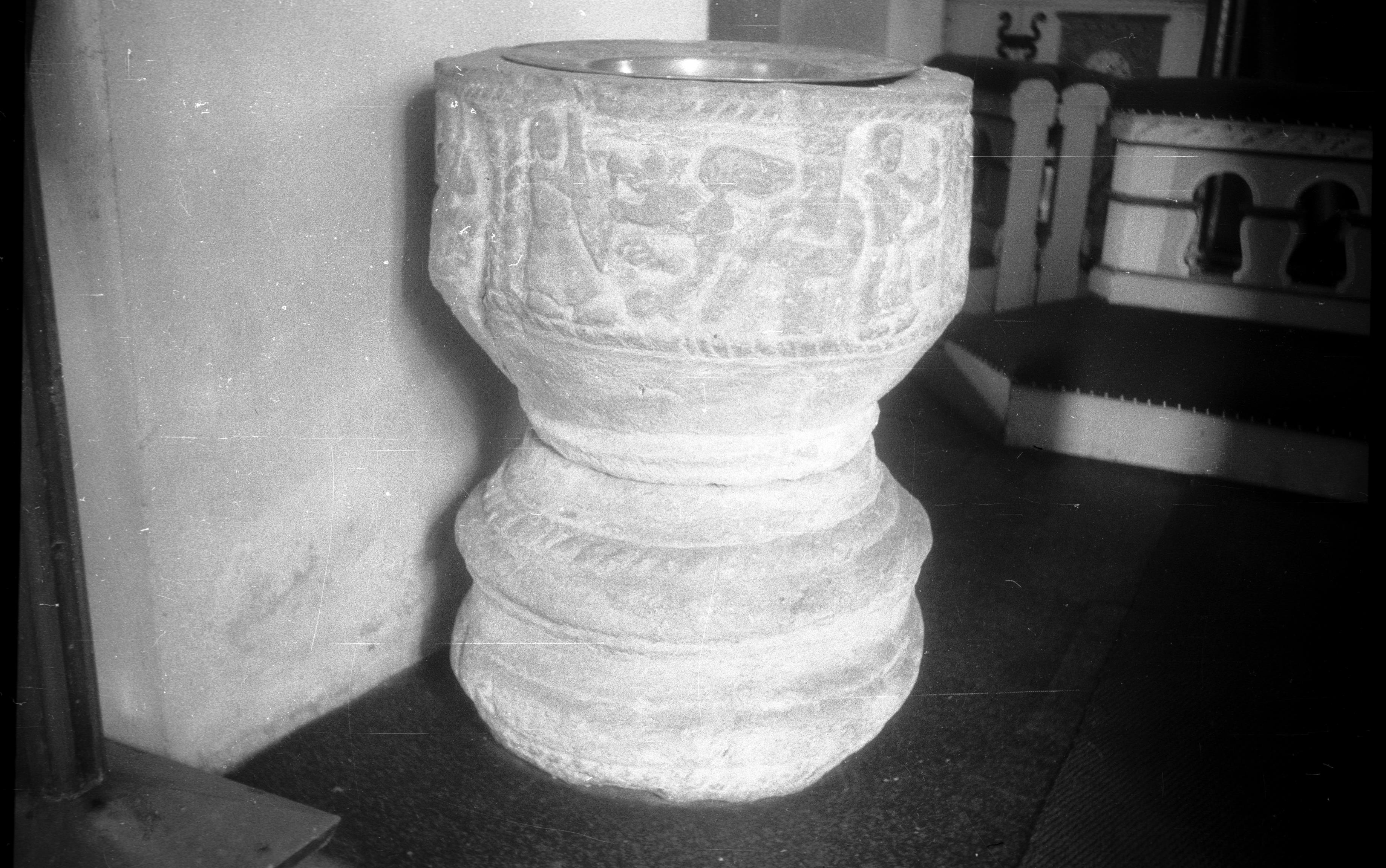 Berit Wallenberg, Högstena kyrka