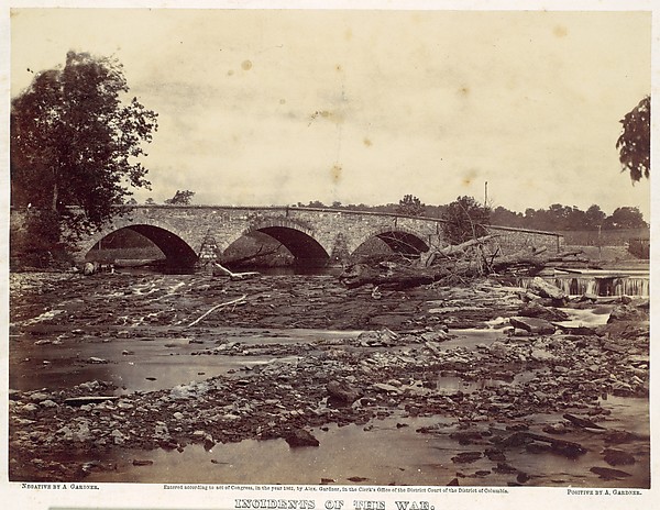 Alexander Gardner, Antietam Bridge, On the Sharpsburg and Boonsboro Turnpike, No. 2, September 1862
