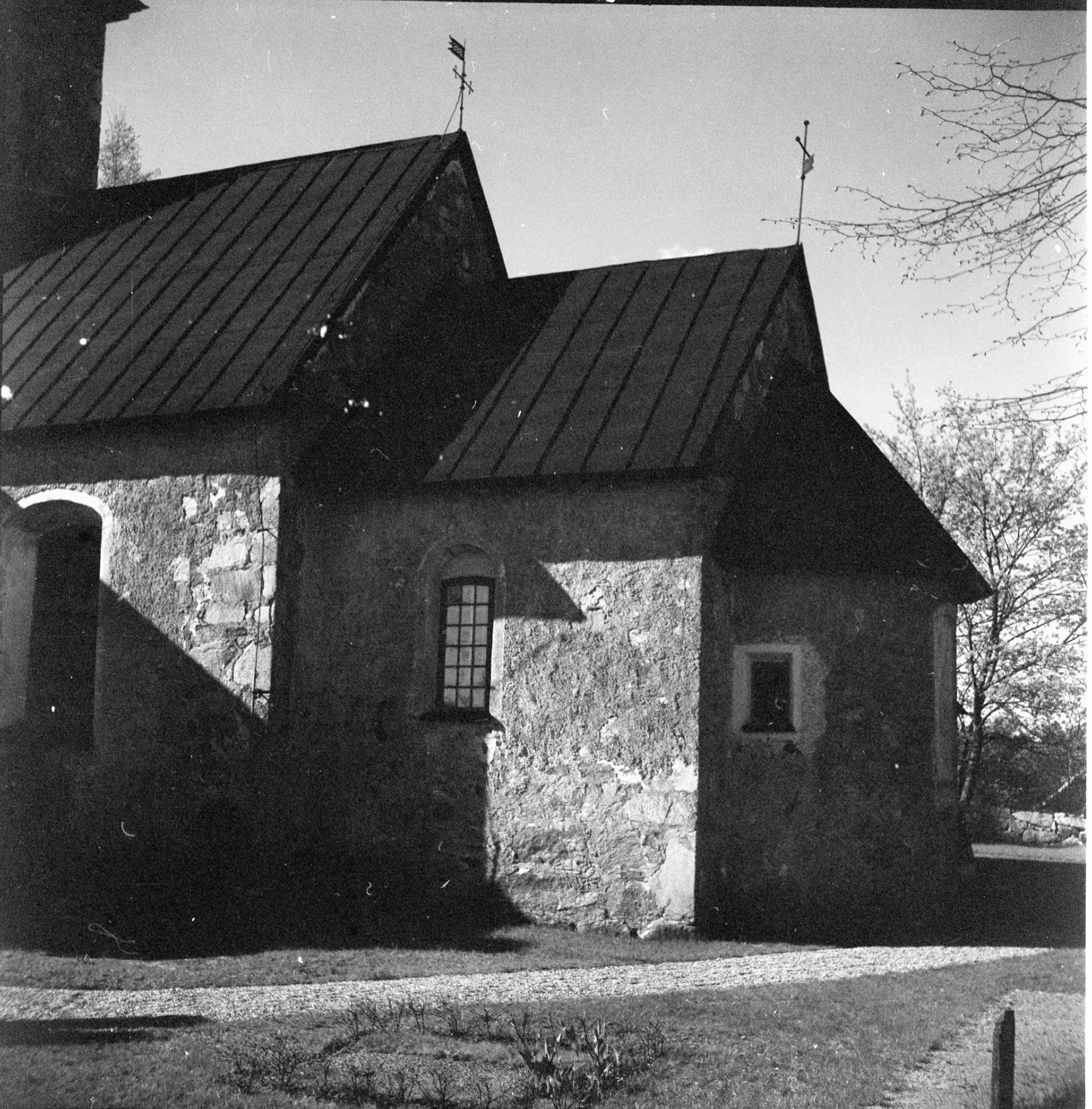 Nils Lagergren, Hilleshögs kyrka