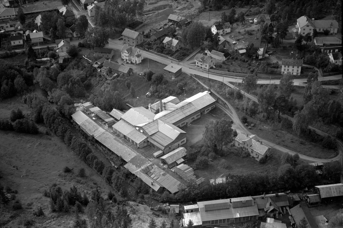 Anno Domkirkeodden, Flyfoto av Strømmen bruk, Moelv.