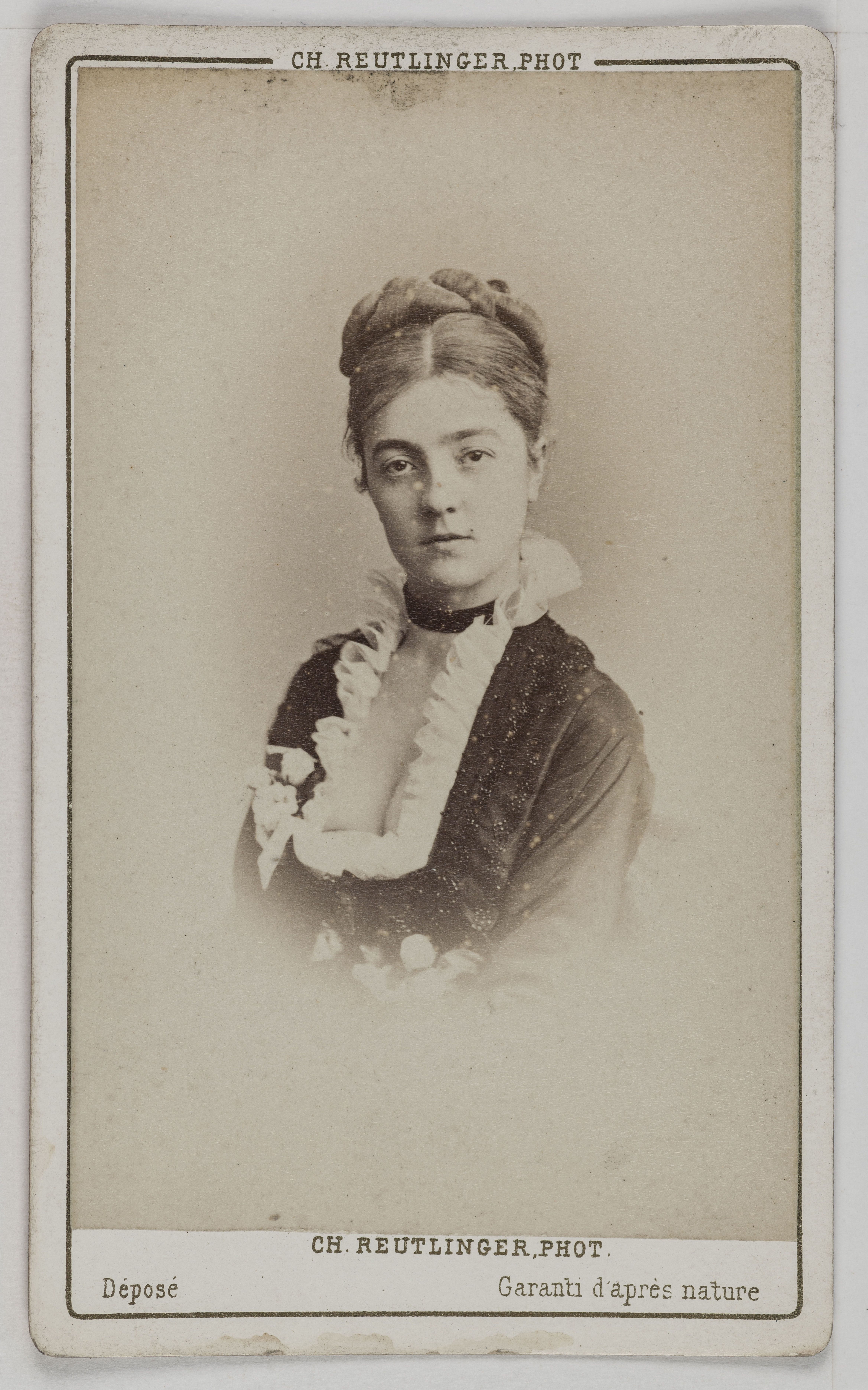 Charles Reutlinger, Portrait d'Orphise Vial, actrice au Théâtre de Cluny en 1873 et au Théâtre de la Porte Saint Martin.
