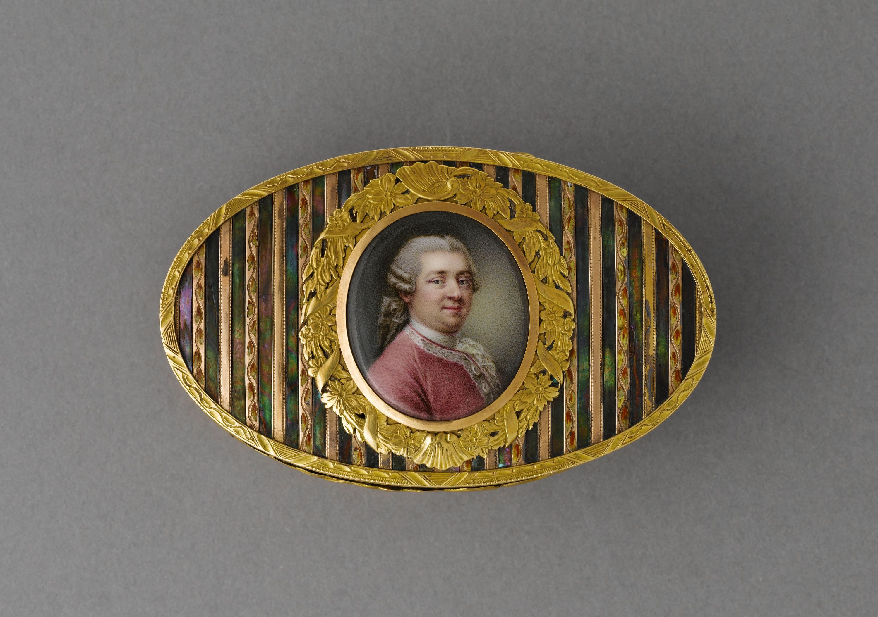 François-Joachim Aubert, Tabatière