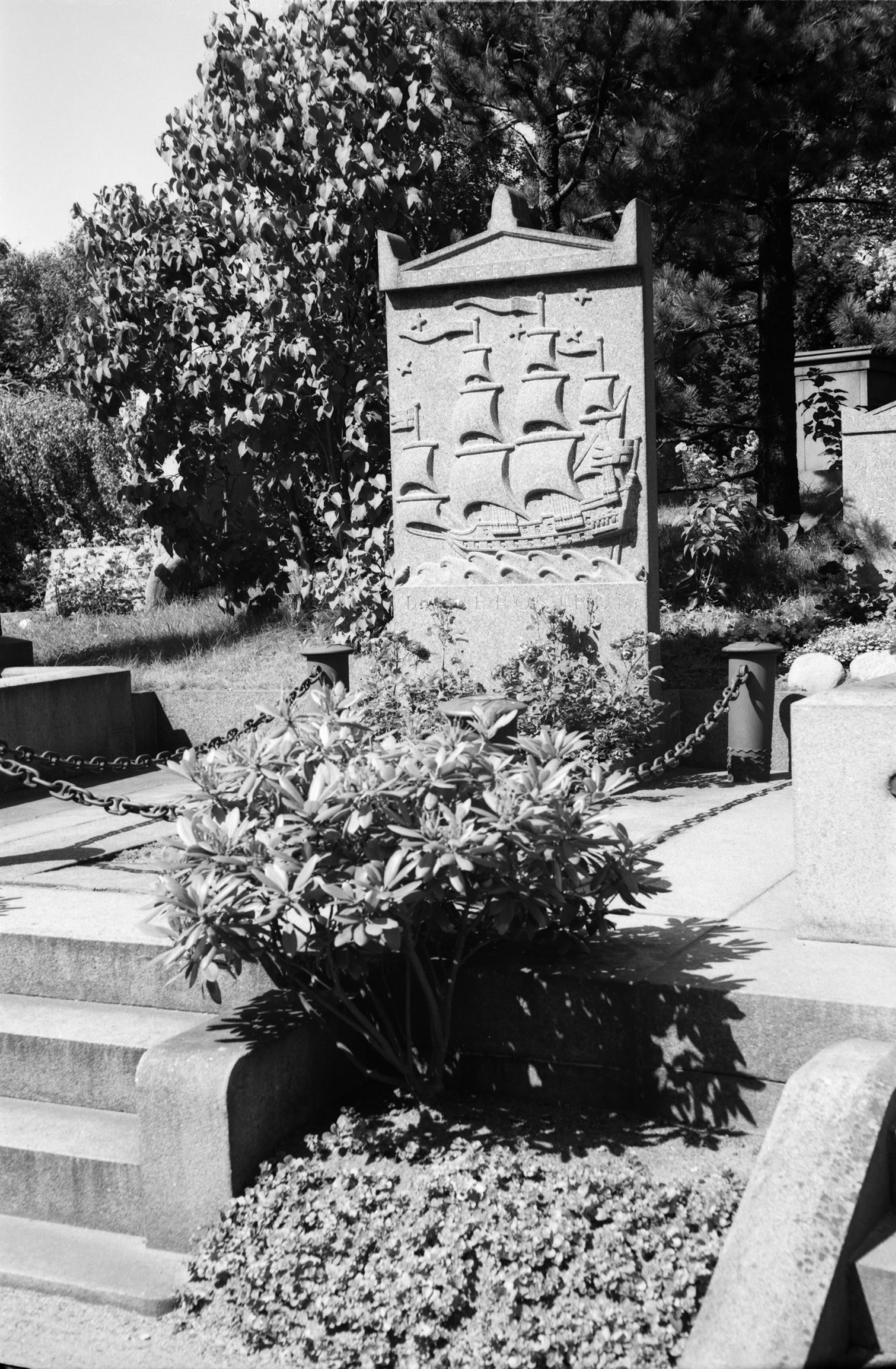 Gustaf Ewald, Göteborg, Östra kyrkogården
