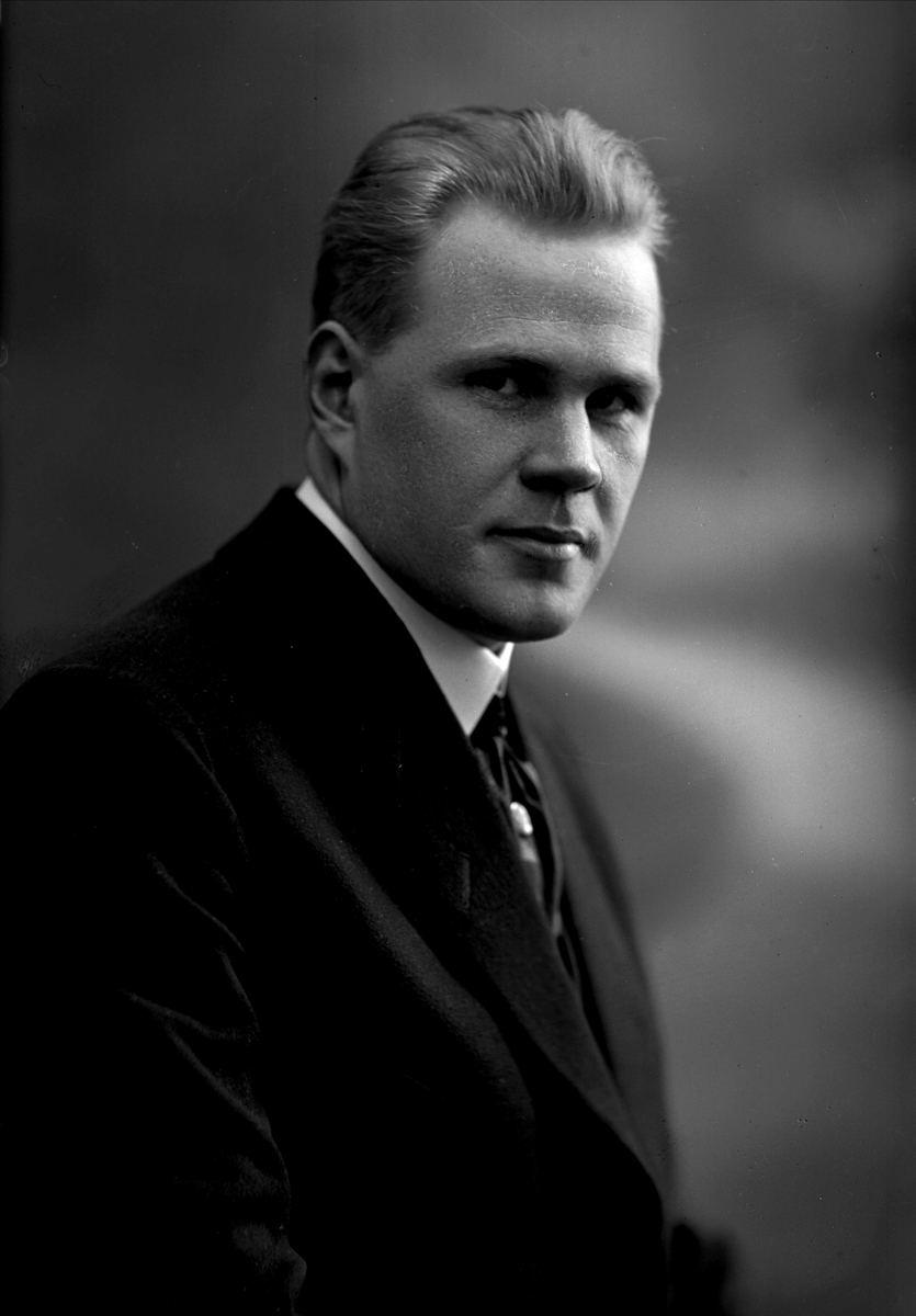 Gustav Borgen, NFB.02636