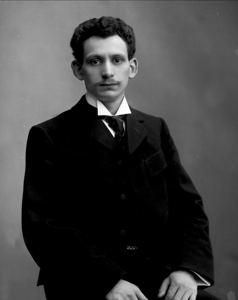 Gustav Borgen, NFB.25164