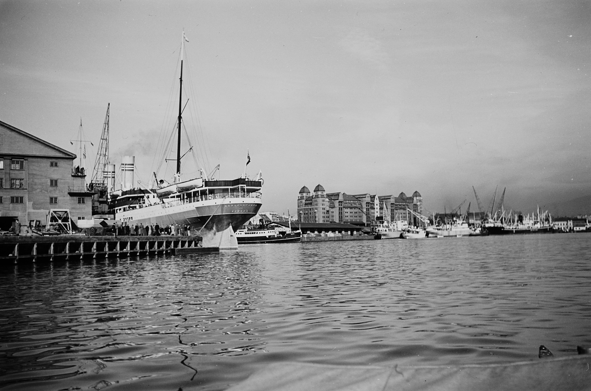 Anders Beer Wilse, Prot: ""Bergensfjord"" ved avgang
