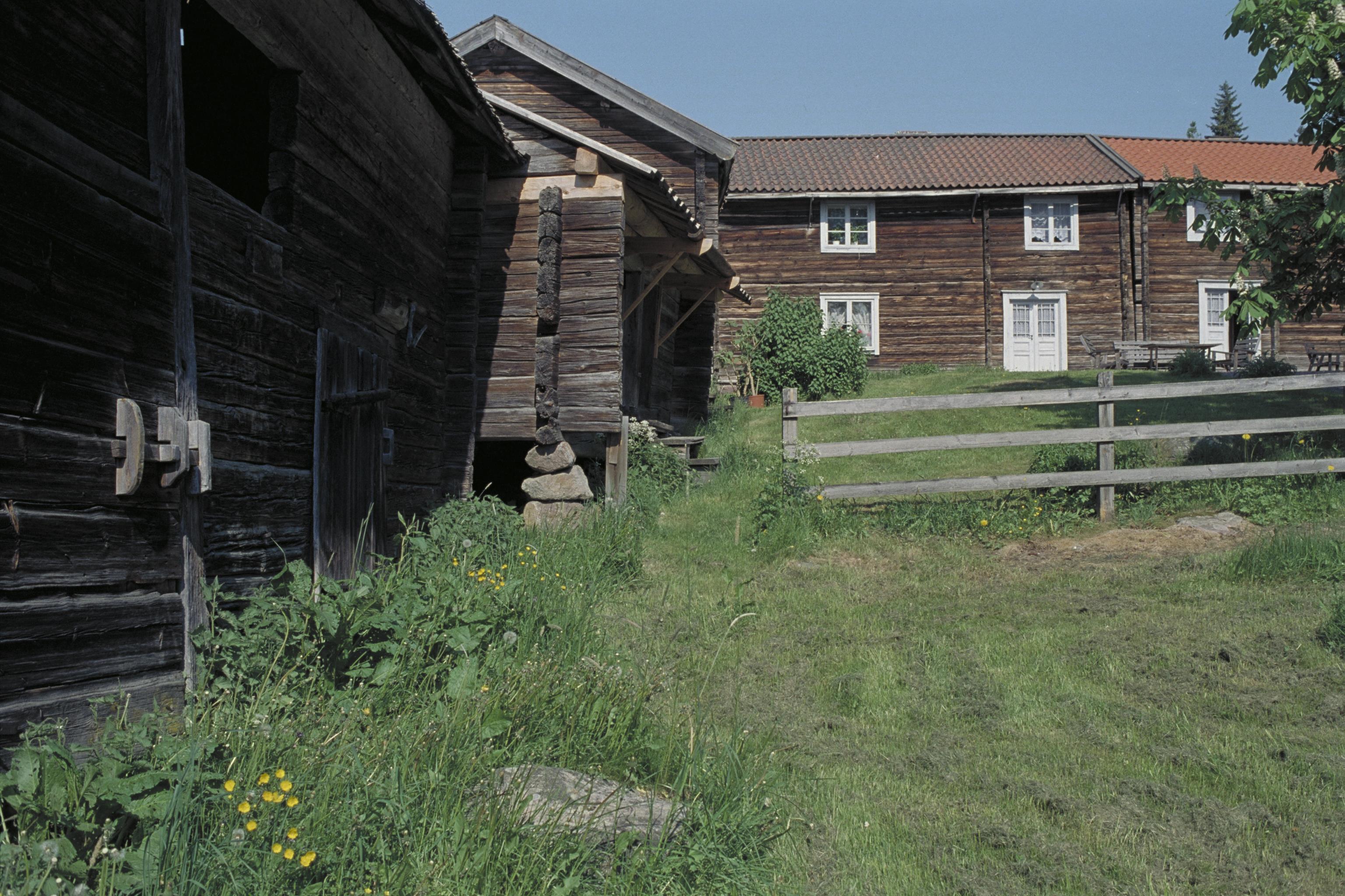 Bengt A Lundberg, Smedstorps by