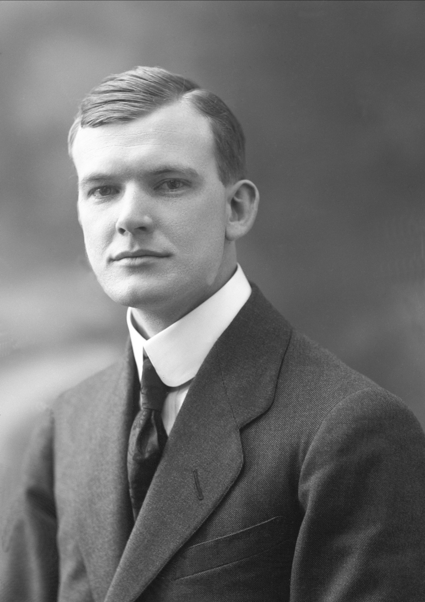 Gustav Borgen, NFB.53640